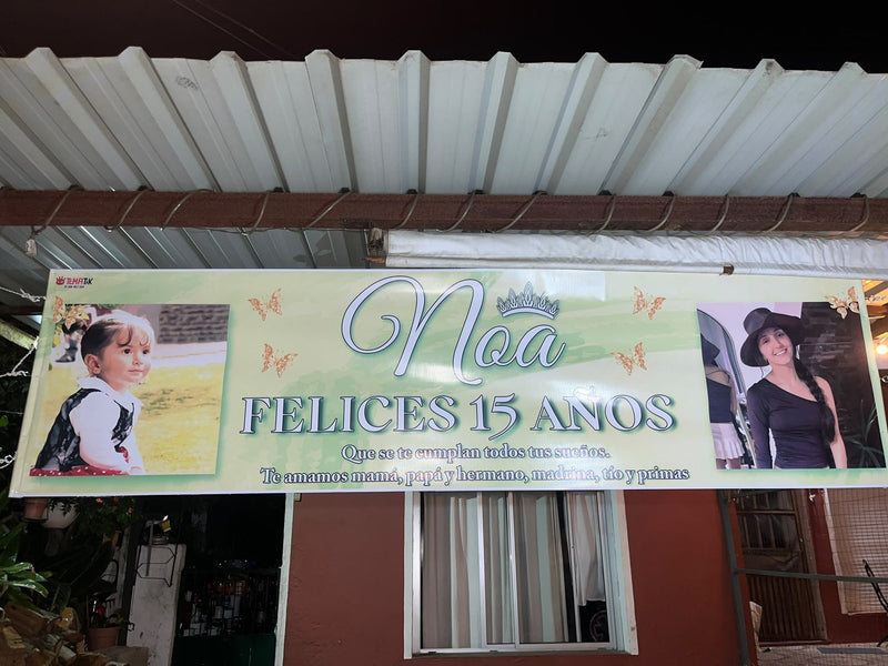 Pasacalle personalizado colgado, trabajo real de Tematik