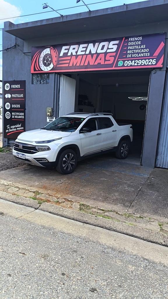 Cartel en lona impresa instalado, trabajo real de Tematik
